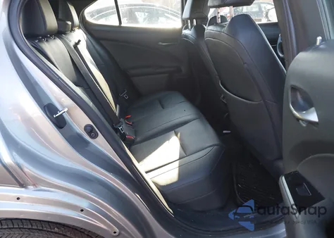 2020 Lexus Ux 200 z USA, uszkodzony, nr VIN JTHX3JBH1L2024393